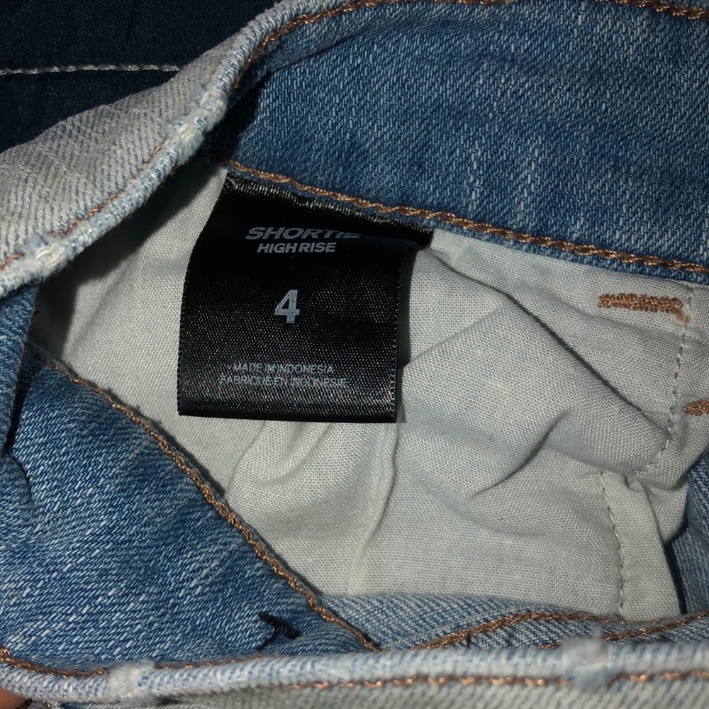 High Rise Shorts , Express - Picture 4 of 4